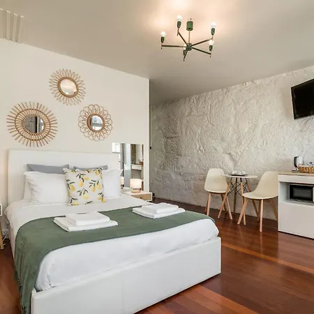 Largo Flores By Double Ninety Apartament *