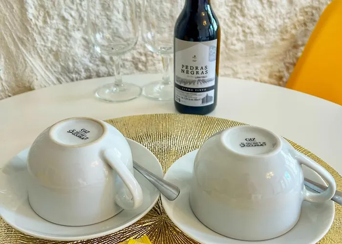 Διαμέρισμα Largo Das Flores Suites By Double Ninety Stays Πόρτο