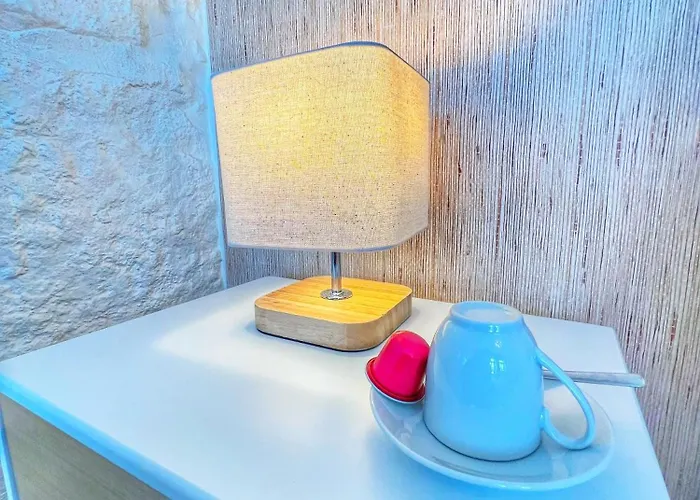 Largo Das Flores Suites By Double Ninety Stays Πόρτο