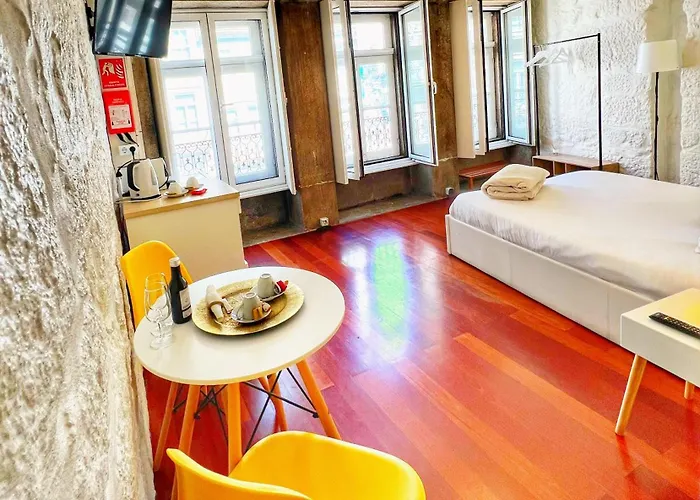 Διαμέρισμα Largo Das Flores Suites By Double Ninety Stays Πόρτο