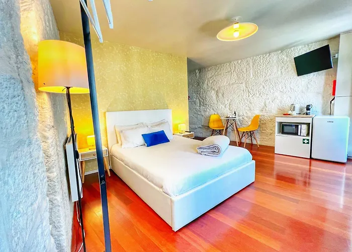 Largo Das Flores Suites By Double Ninety Stays Διαμέρισμα