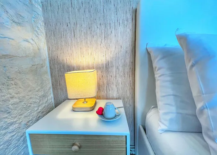 Largo Das Flores Suites By Double Ninety Stays Πόρτο